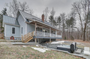 Peaceful Cavendish Retreat with Hot Tub and Fireplace!